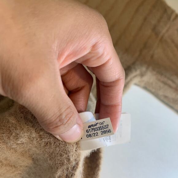 Aerie Sweater Womens S Small Stone Fuzzy Cozy Ribbed Oversized Crewneck Pullover - Picture 10 of 13